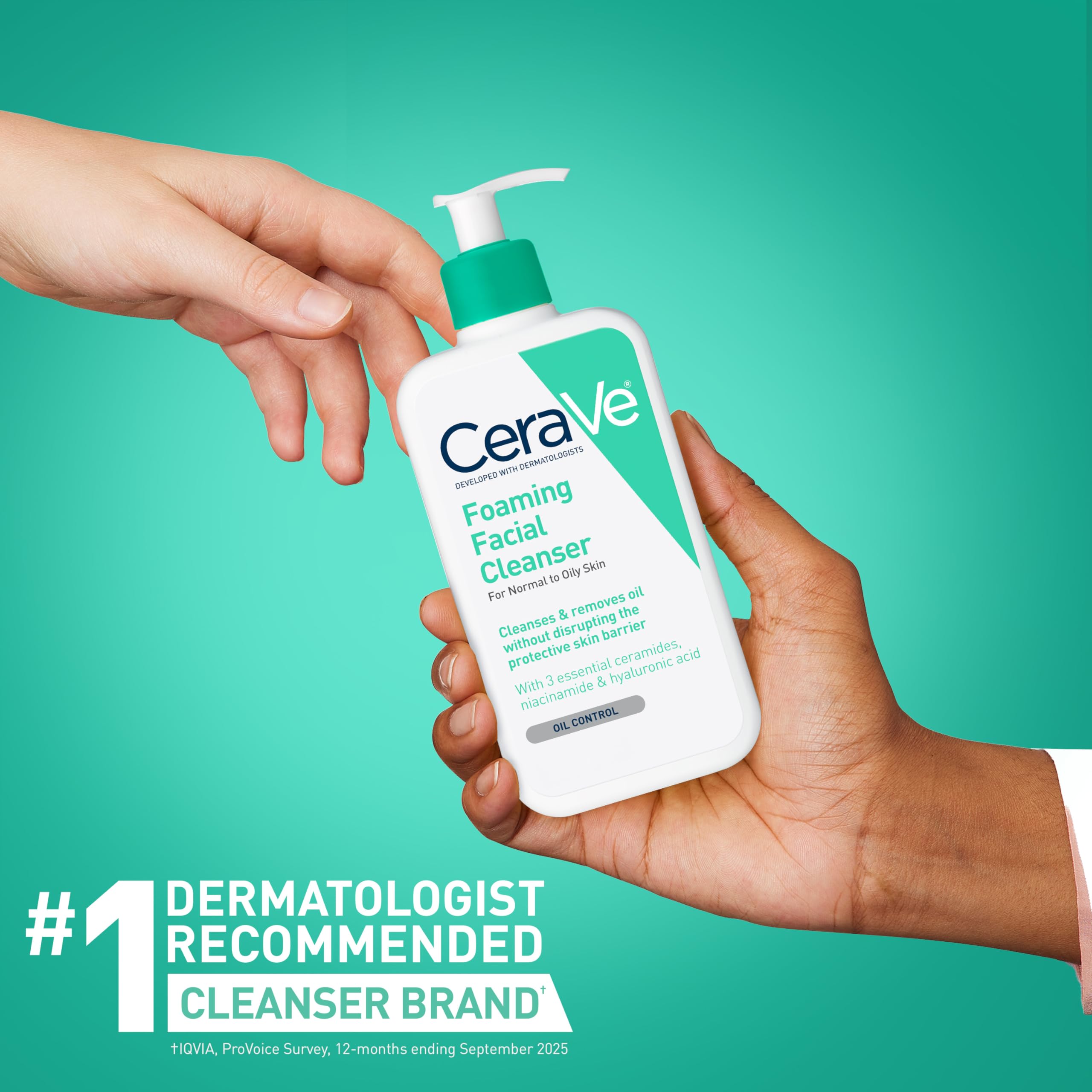 CeraVe Foaming Facial Cleanser, Daily Face Wash for Oily Skin with Hyaluronic Acid, Ceramides, and Niacinamide, Fragrance Free Paraben Free, 12 Fluid Ounce - Image 6